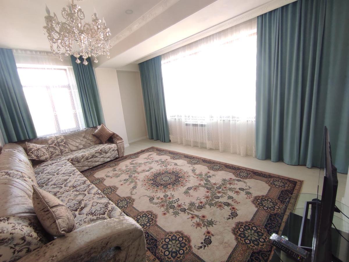Prestigious Apartment In Bishkek Exteriör bild