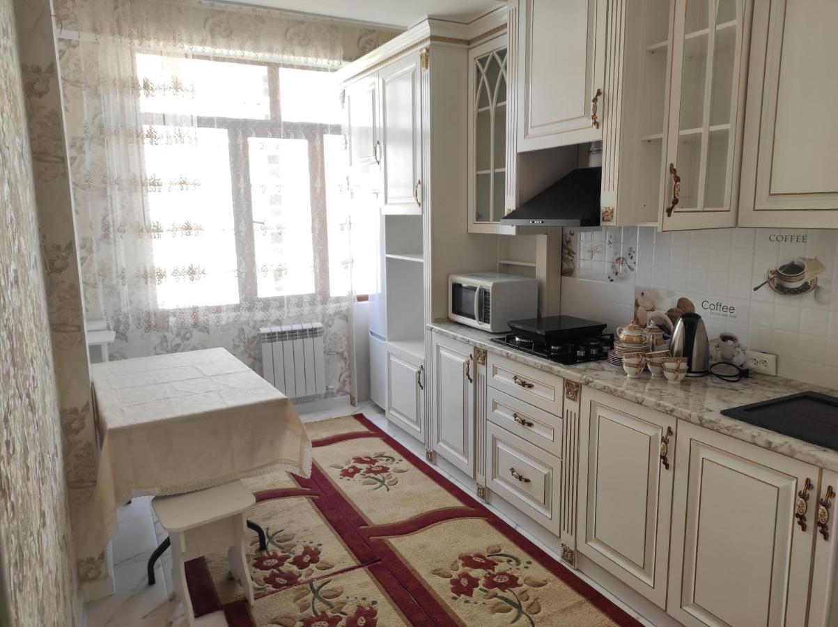 Prestigious Apartment In Bishkek Exteriör bild