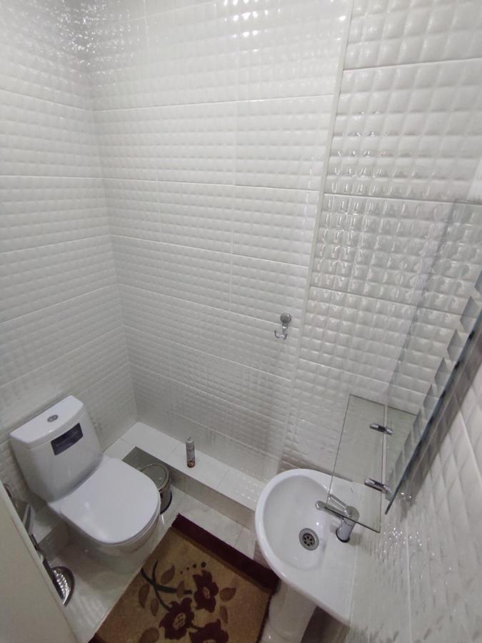 Prestigious Apartment In Bishkek Exteriör bild