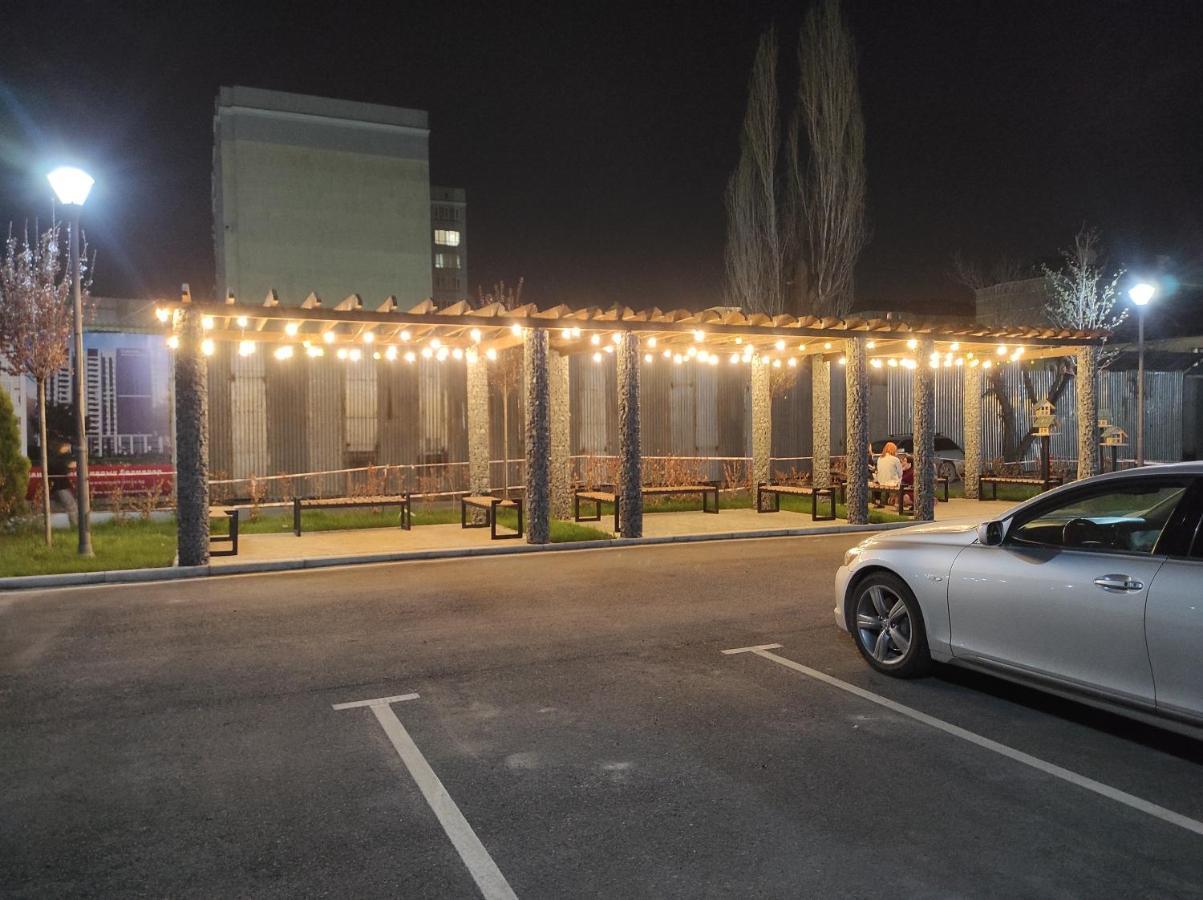 Prestigious Apartment In Bishkek Exteriör bild
